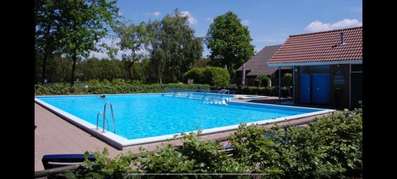 Vila 2 -3 Persoons Chalet In Bosrijk Park Kempenbos-Duc De Brabant Diessen Exteriér fotografie